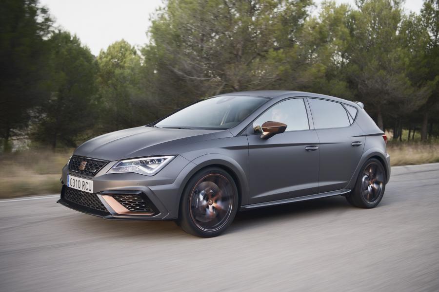  Seat Leon Cupra R (5F) 2017 года  (WW) (фото 39 из 40)